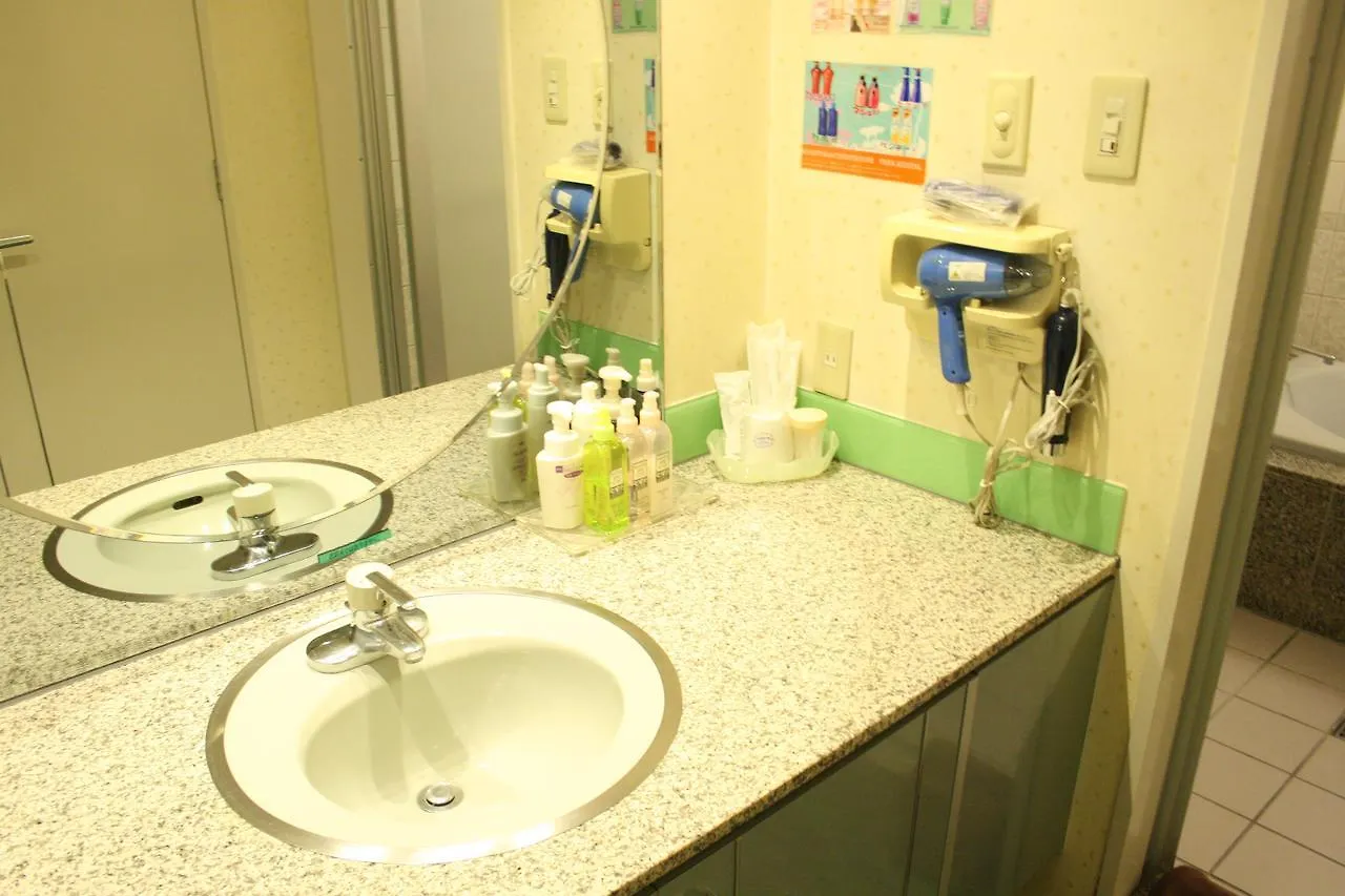 Hotel Alpina (Adults Only) كوبه 2*,  اليابان